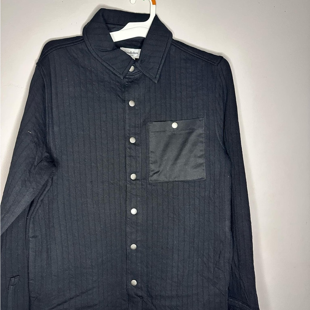 GoodFellow Black Quilted Button Down size Small